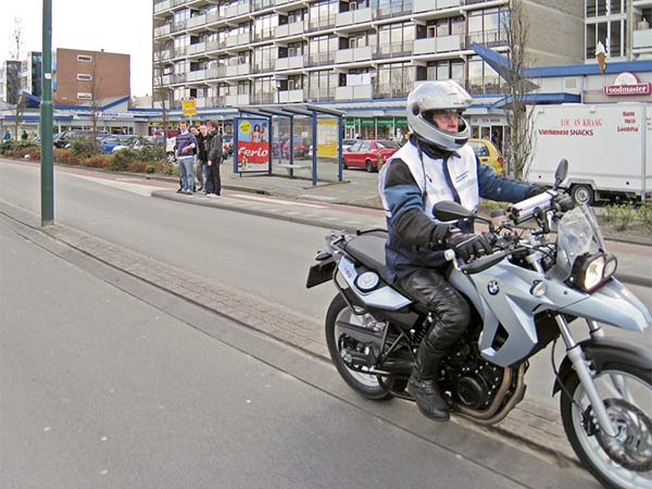 BMW F650GS on the pavement